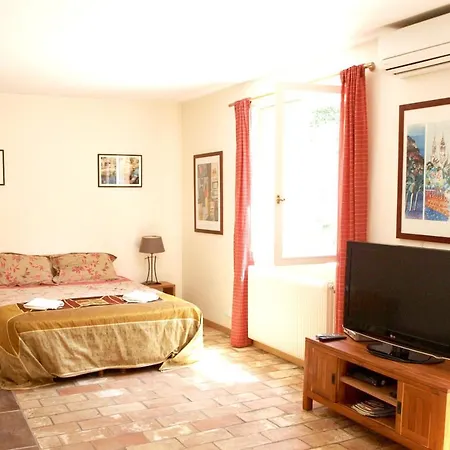 Studio A Sur Mer Avec Piscine Partagee Jardin Clos Et Wifi A 5 Km De La Plage Apartman
